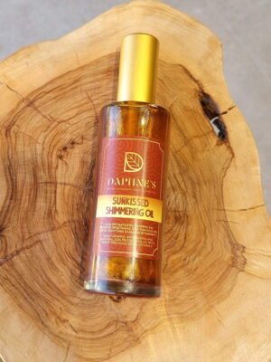 SUNKISSED SHIMMERING ΛΑΔΙ ΦΥΣΙΚΗΣ ΠΡΟΣΤΑΣΙΑΣ ΑΠΟ ΤΟΝ ΗΛΙΟ ΚΑΙ ΜΑΥΡΙΣΜΑΤΟΣ DAPHNE'S 100ml