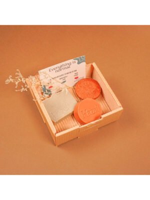 GIFT SET ''EVERYTHING IS NORMAL'' HAZEL